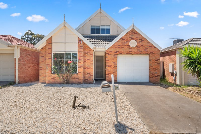 28 Nullarbor Place, Caroline Springs VIC 3023