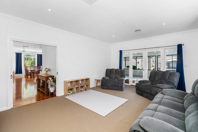 Photo - 28 O'Connor Street, Uranquinty NSW 2652 - Image 5