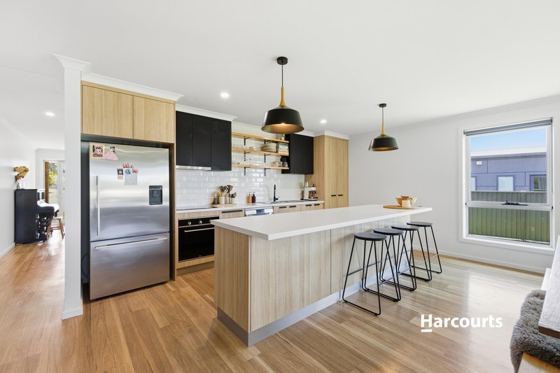 Photo - 28 Overall Street, Sulphur Creek TAS 7316 - Image 4