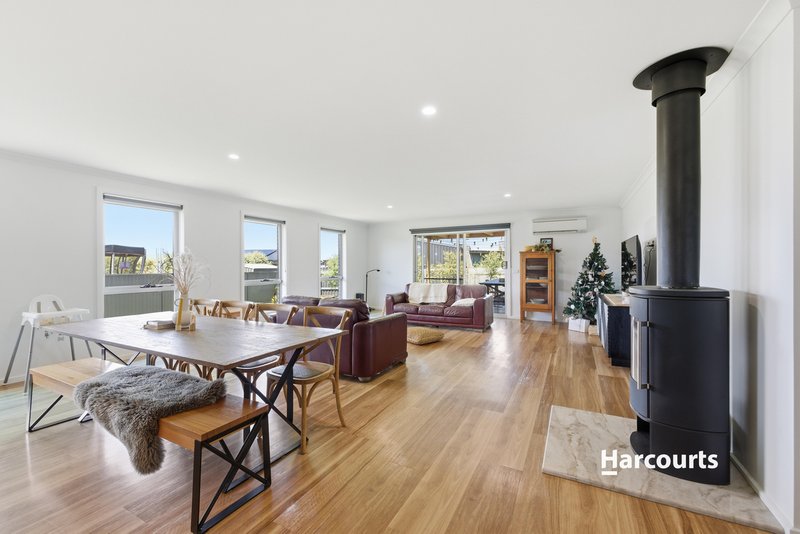 Photo - 28 Overall Street, Sulphur Creek TAS 7316 - Image 5