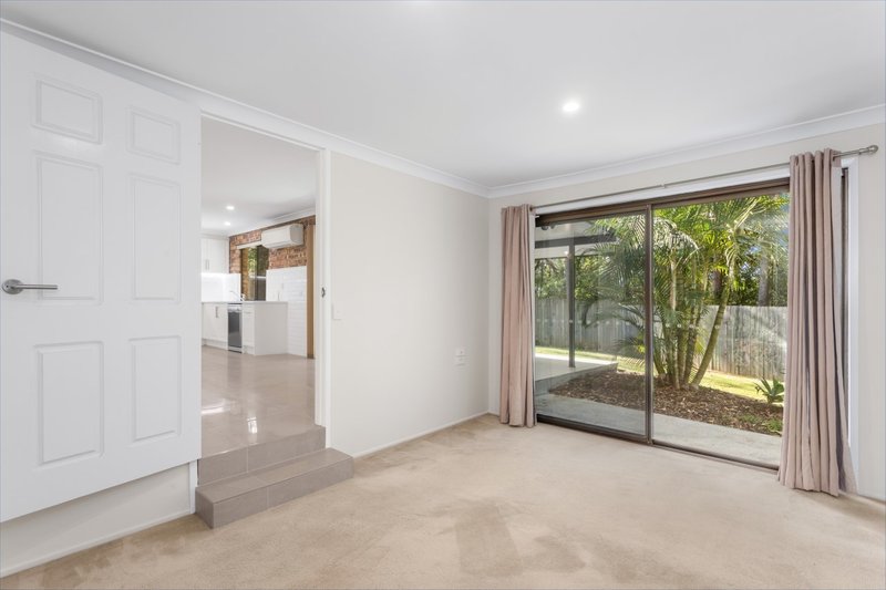 Photo - 28 Passchendaele Street, Tarragindi QLD 4121 - Image 6