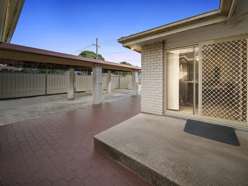 Photo - 28 Paterson Road, Springvale South VIC 3172 - Image 14