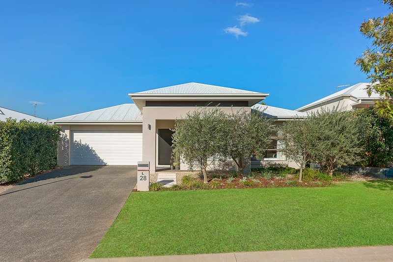 28 Paterson Street, North Lakes QLD 4509