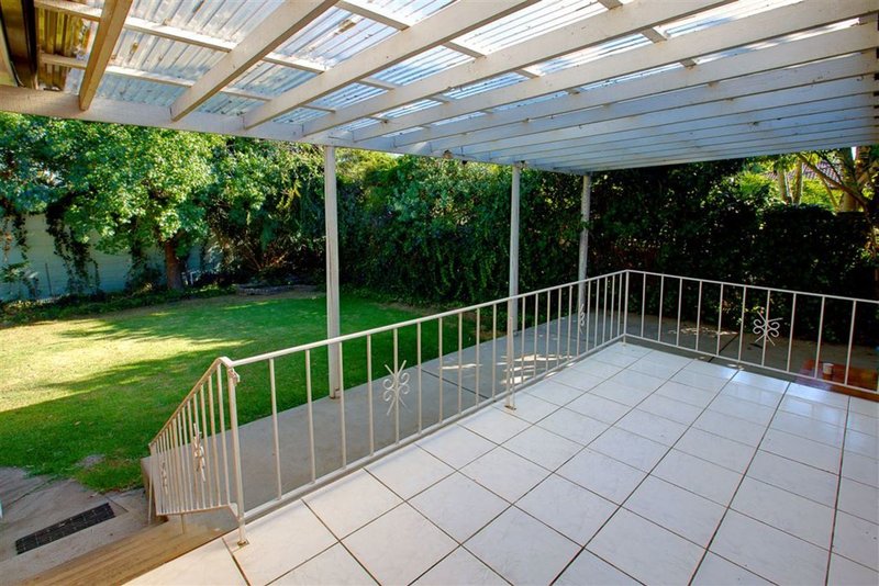 Photo - 28 Paul Court, Baulkham Hills NSW 2153 - Image 9