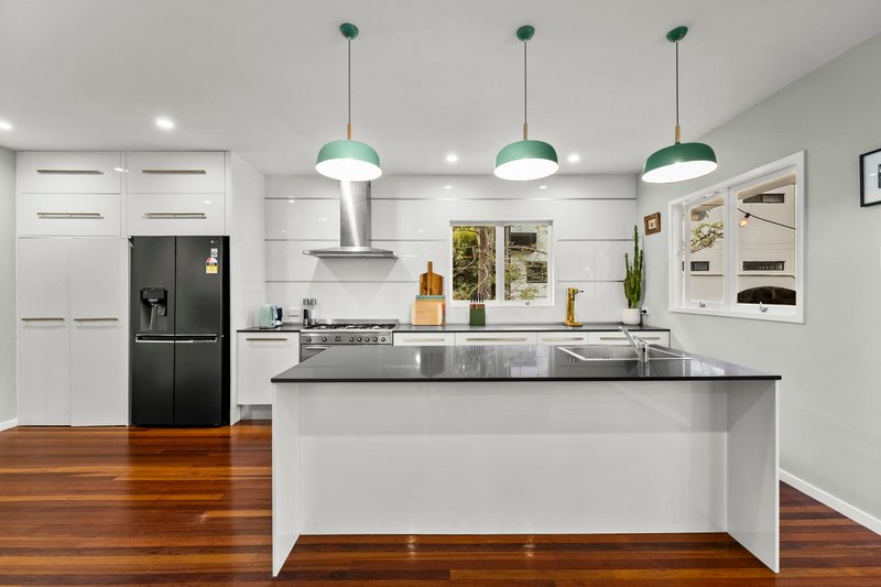 Photo - 28 Payne Road, The Gap QLD 4061 - Image 7