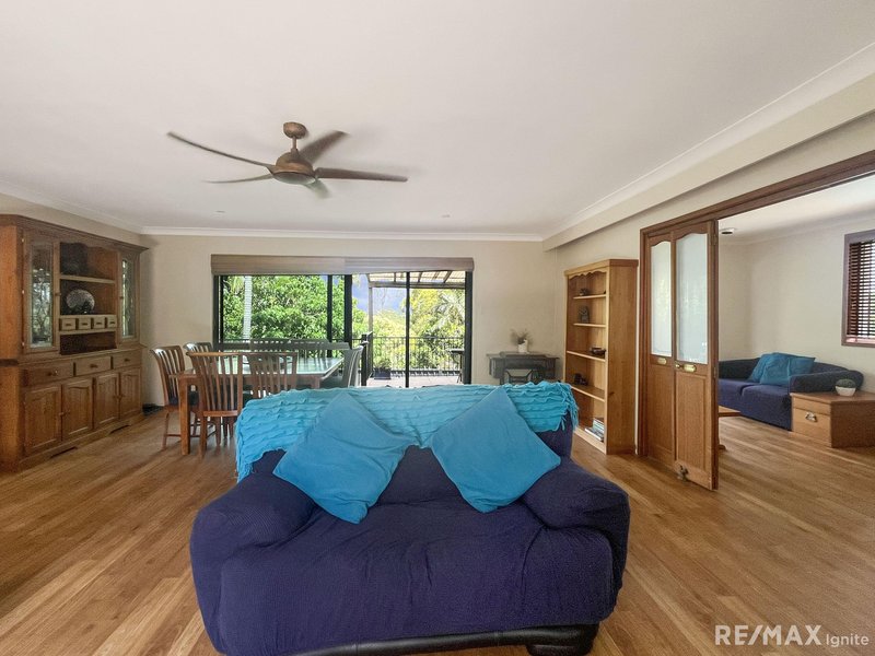 Photo - 28 Pennant Street, Jamboree Heights QLD 4074 - Image 7