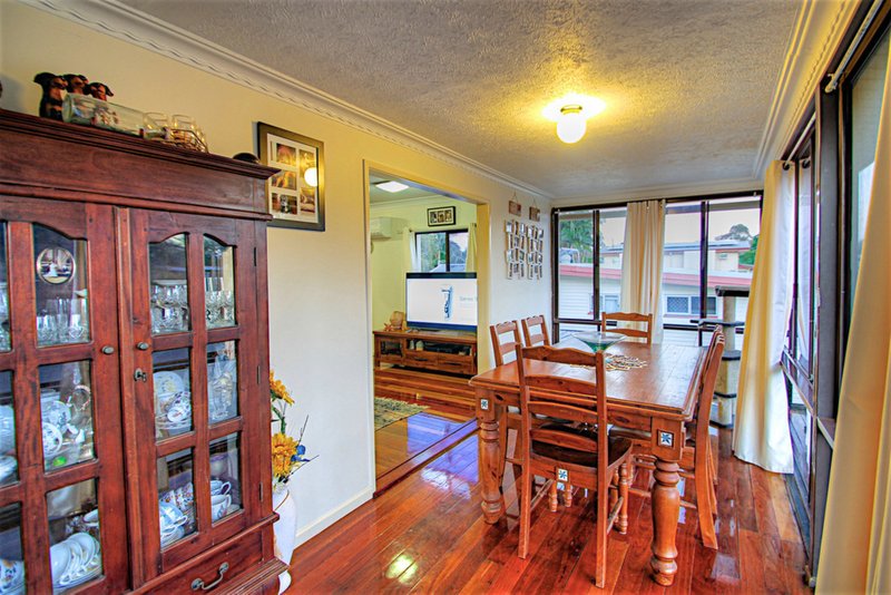 Photo - 28 Petaine Street, Raceview QLD 4305 - Image 8