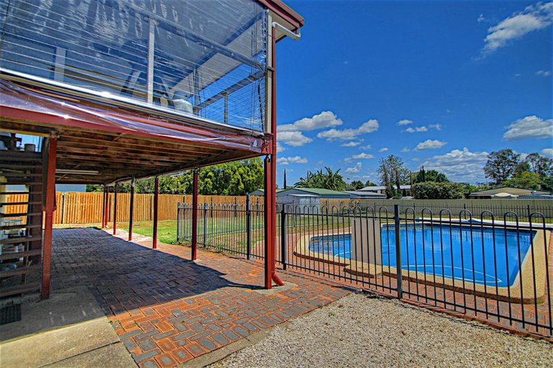 Photo - 28 Petaine Street, Raceview QLD 4305 - Image 18