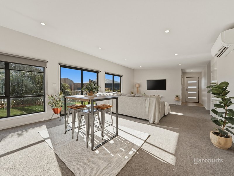 Photo - 2/8 Phemie Court, Brighton TAS 7030 - Image 5
