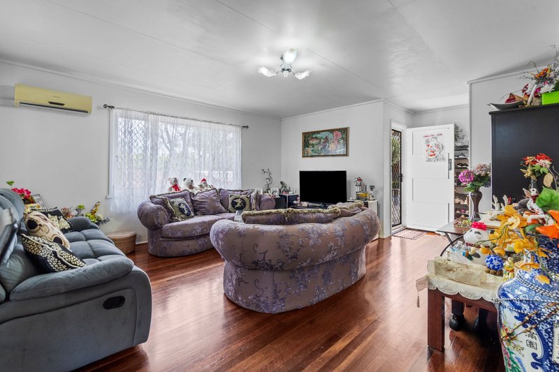 Photo - 28 Pictor Street, Inala QLD 4077 - Image 3