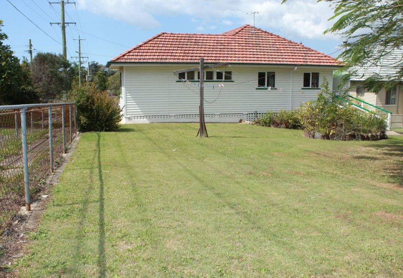 Photo - 28 Pilliga Street, Wavell Heights QLD 4012 - Image 6