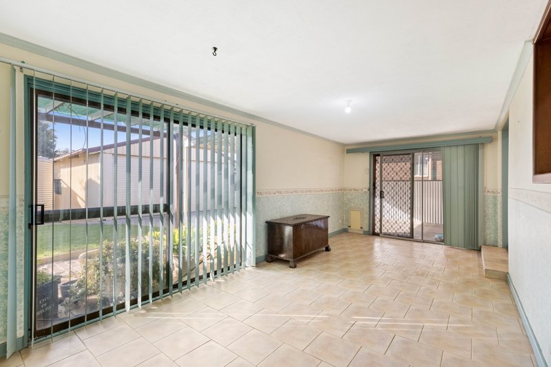 Photo - 28 Pilot Crescent, Seaford SA 5169 - Image 11