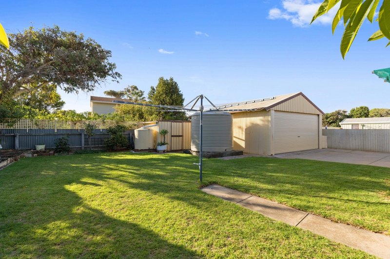 Photo - 28 Pilot Crescent, Seaford SA 5169 - Image 22