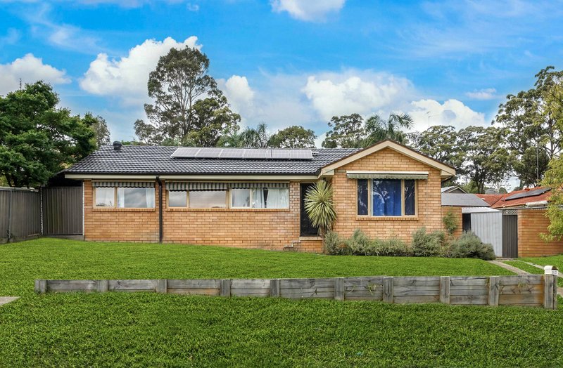 28 Pinaroo Cres , Bradbury NSW 2560