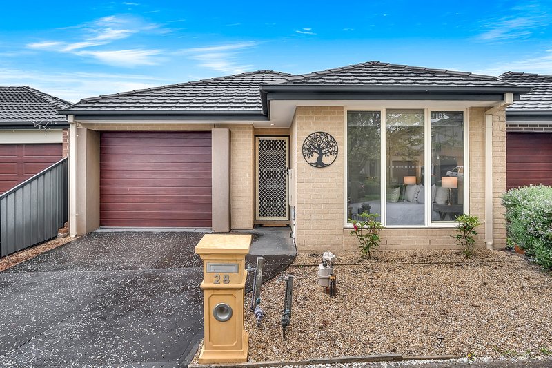 28 Powell Street, Craigieburn VIC 3064