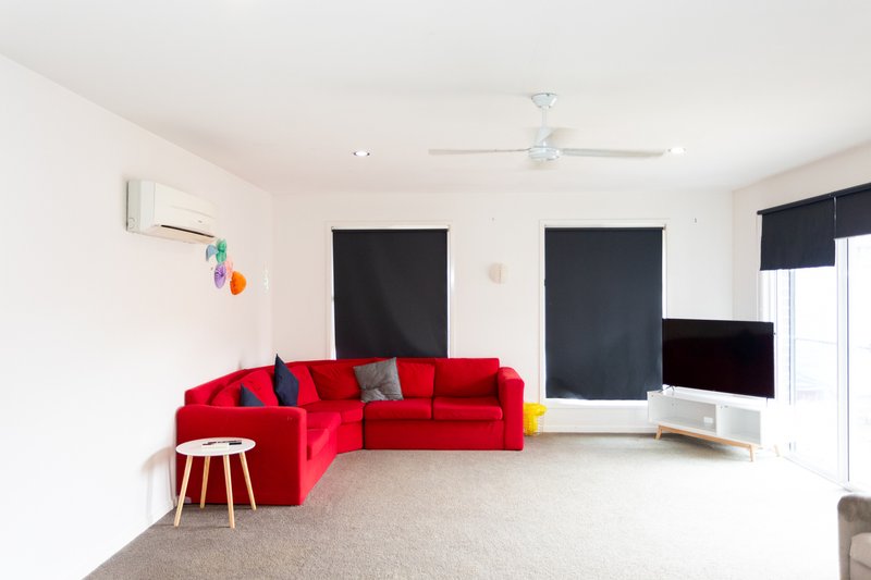 Photo - 2/8 Power Place, Armidale NSW 2350 - Image 4