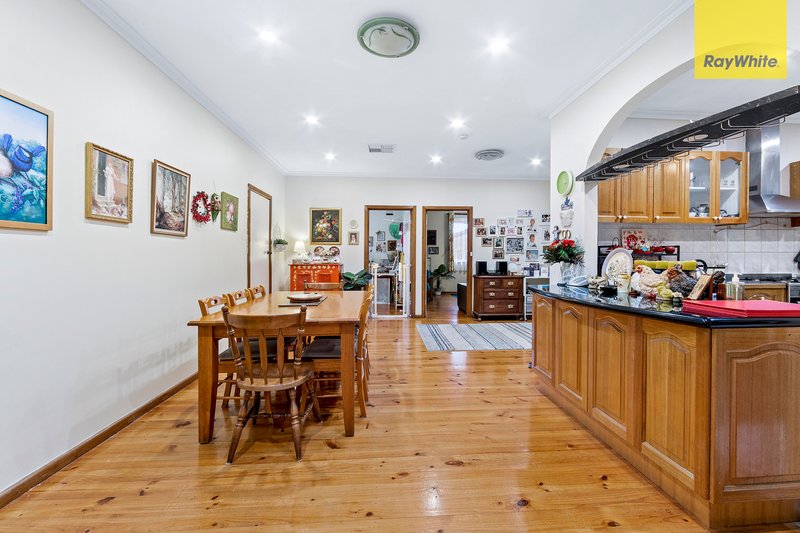 Photo - 28 Power Street, St Albans VIC 3021 - Image 3