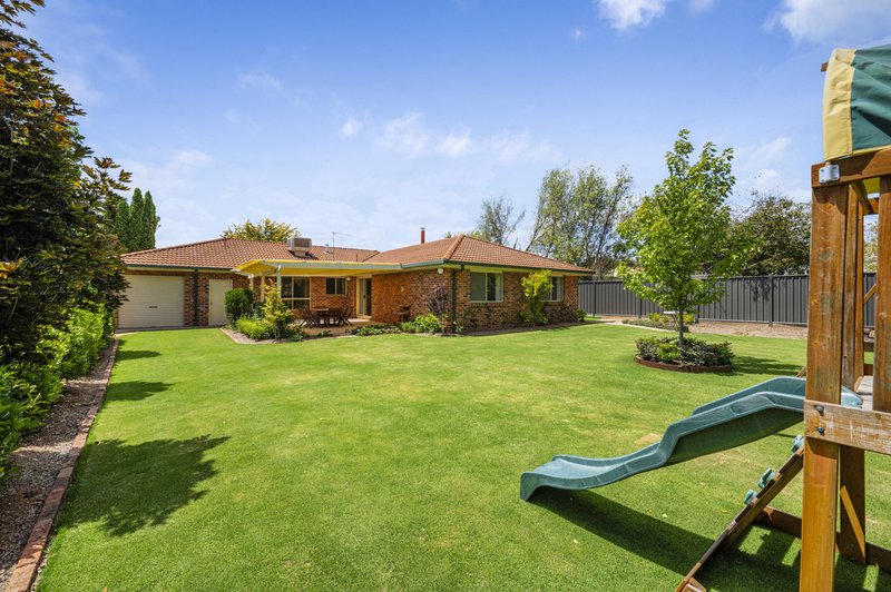Photo - 28 Preddey Way, Gordon ACT 2906 - Image 5