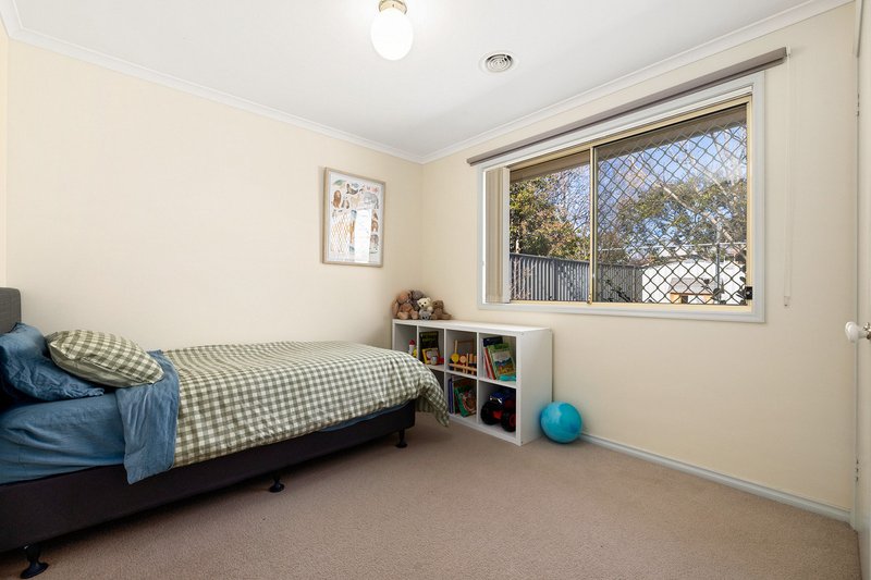 Photo - 28 Preddey Way, Gordon ACT 2906 - Image 14