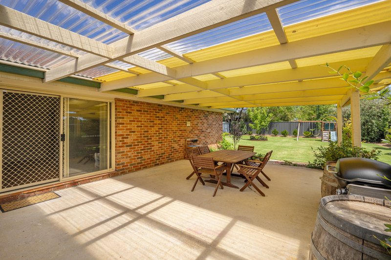 Photo - 28 Preddey Way, Gordon ACT 2906 - Image 23