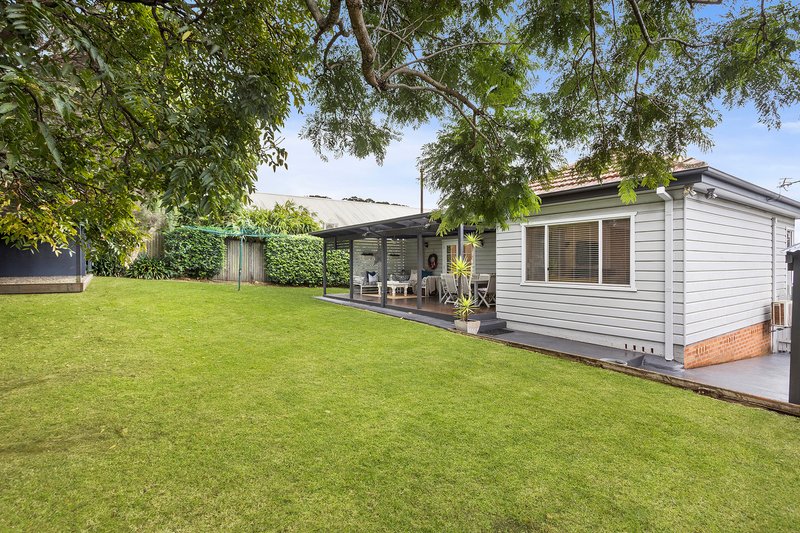 Photo - 28 Prospect Street, Mount Saint Thomas NSW 2500 - Image 9