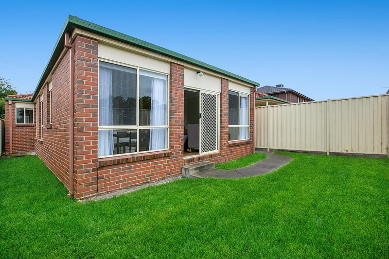 Photo - 28 Queenscliff Road, Thomastown VIC 3074 - Image 13
