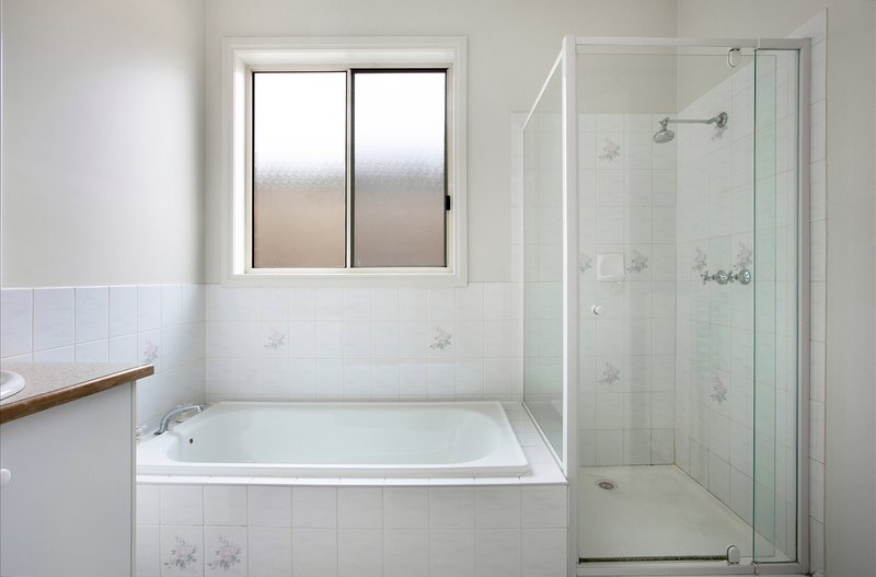 Photo - 28 Queenscliff Road, Thomastown VIC 3074 - Image 15