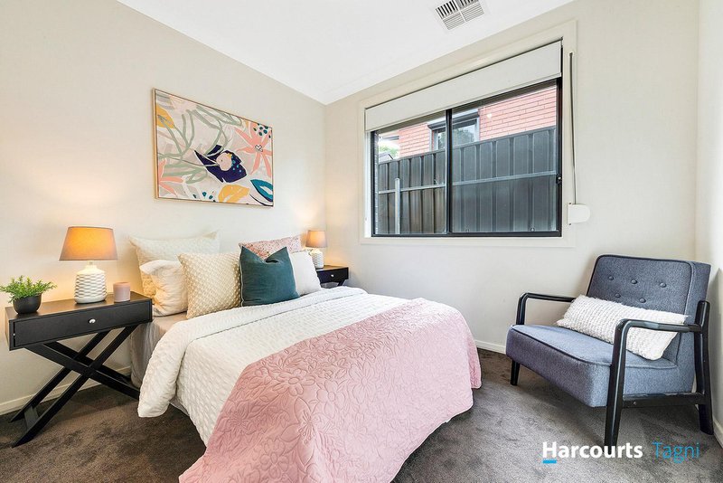 Photo - 28 Radnor Street, Morphett Vale SA 5162 - Image 9