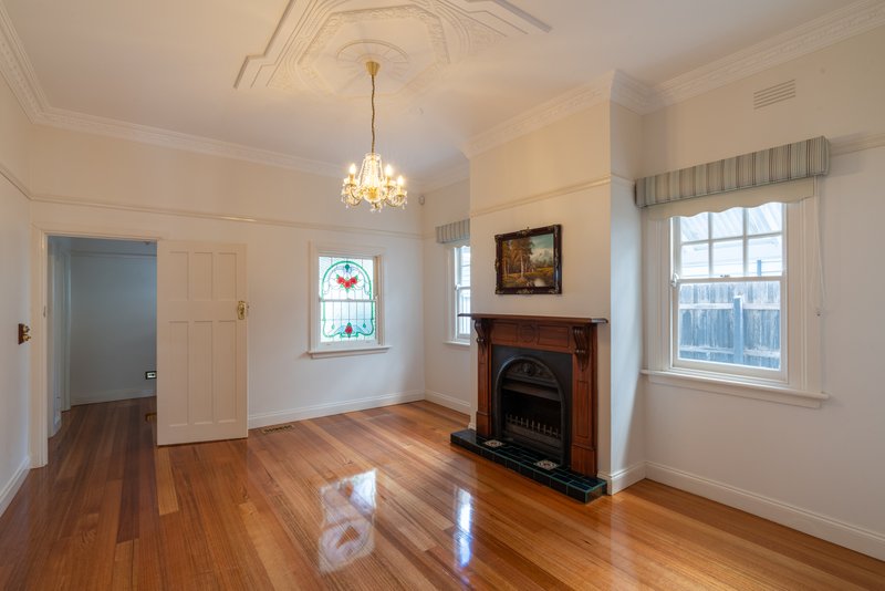 Photo - 28 Railway Road, Carnegie VIC 3163 - Image 5