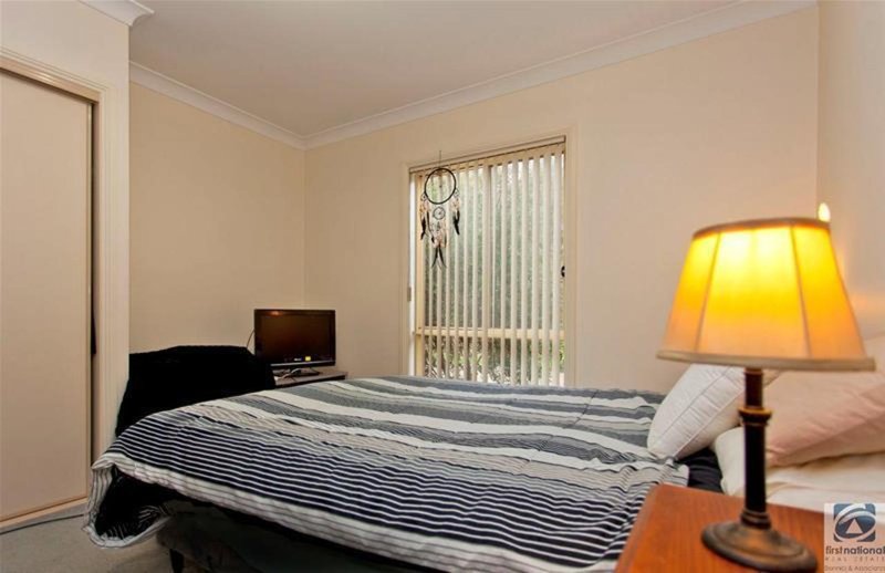 Photo - 2/8 Railway Street, Wodonga VIC 3690 - Image 7