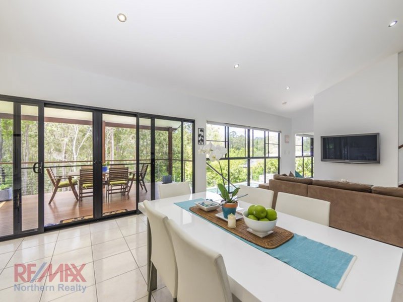 Photo - 28 Rainbird Close, Bunya QLD 4055 - Image 7