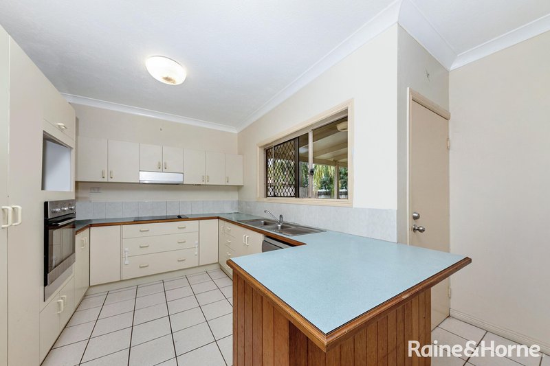 Photo - 28 Raintree Way, Kirwan QLD 4817 - Image 4