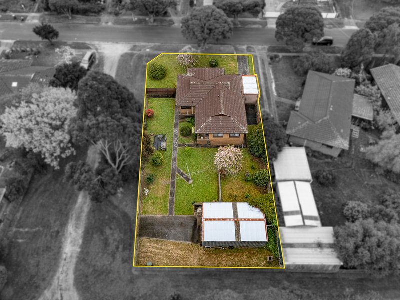 Photo - 28 Rangeview Street, Warragul VIC 3820 - Image 21