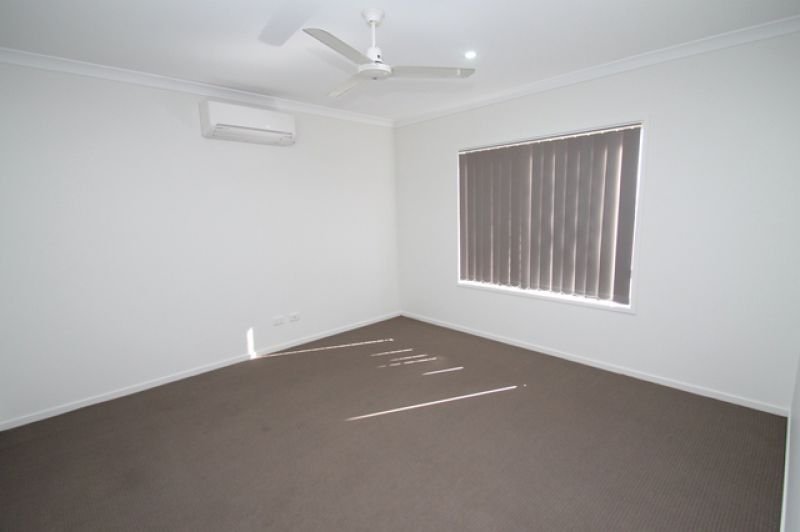 Photo - 28 Redgum Drive, Kirkwood QLD 4680 - Image 8