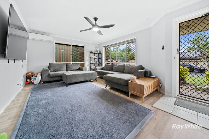 Photo - 28 Regal Drive, Regents Park QLD 4118 - Image 10