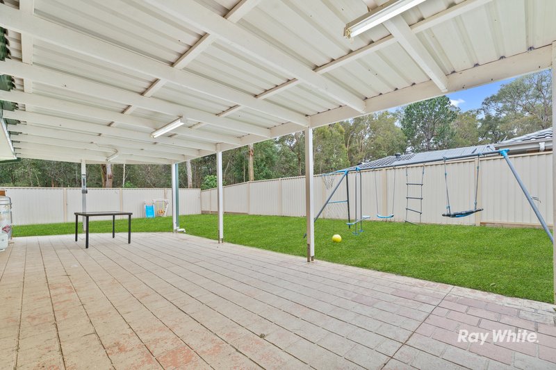 Photo - 28 Regal Drive, Regents Park QLD 4118 - Image 11