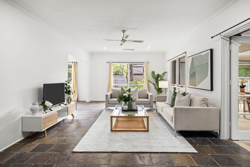 Photo - 28 Renwick Road, Ferntree Gully VIC 3156 - Image 5