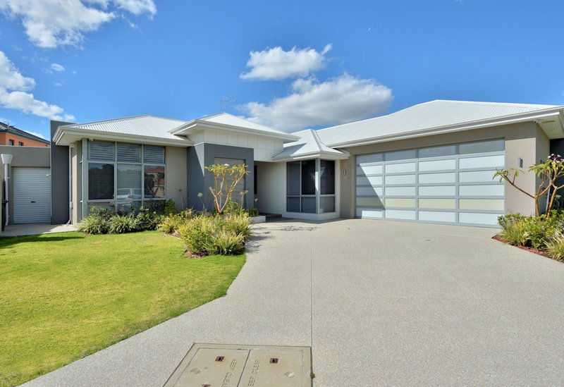 28 Rialto Place, Halls Head WA 6210