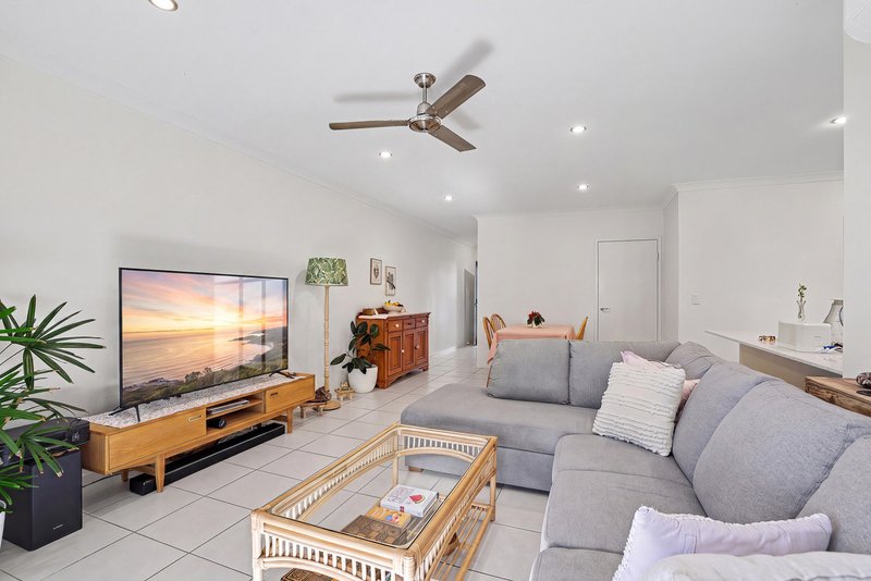 Photo - 2/8 Rise Circuit, Pacific Pines QLD 4211 - Image 1