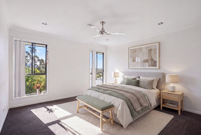Photo - 2/8 Rise Circuit, Pacific Pines QLD 4211 - Image 6