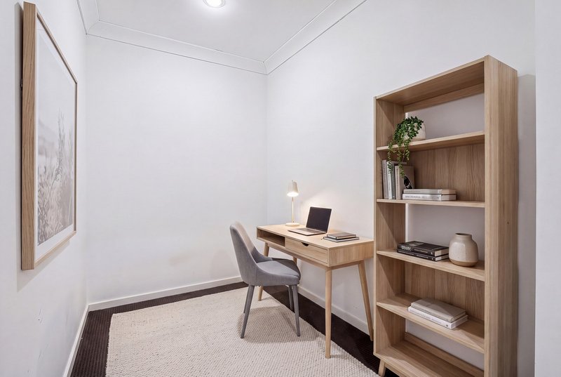 Photo - 2/8 Rise Circuit, Pacific Pines QLD 4211 - Image 10