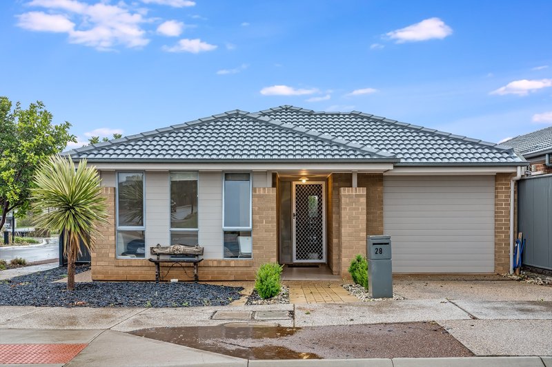 28 River Darling Pass, Blakeview SA 5114