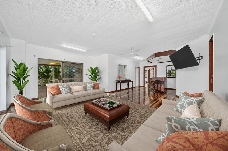 Photo - 28 Riverside Crescent, Innisfail Estate QLD 4860 - Image 5
