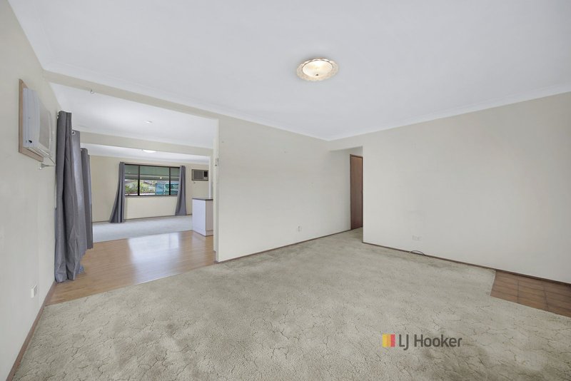 Photo - 28 Rolfe Avenue, Kanwal NSW 2259 - Image 4