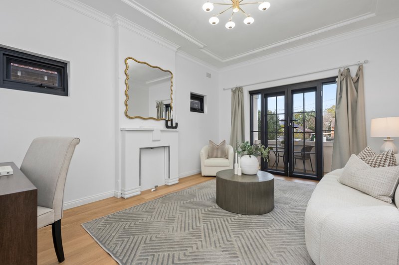 Photo - 28 Rosemount Avenue, Pennant Hills NSW 2120 - Image 6