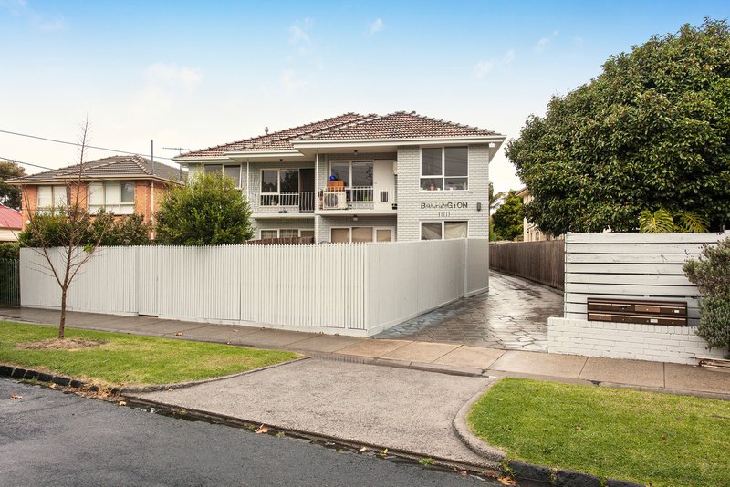 Photo - 2/8 Rosstown Road, Carnegie VIC 3163 - Image 6