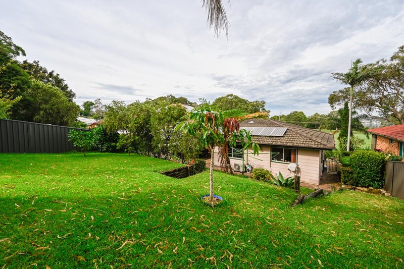 Photo - 28 Roy Avenue, Bolton Point NSW 2283 - Image 4