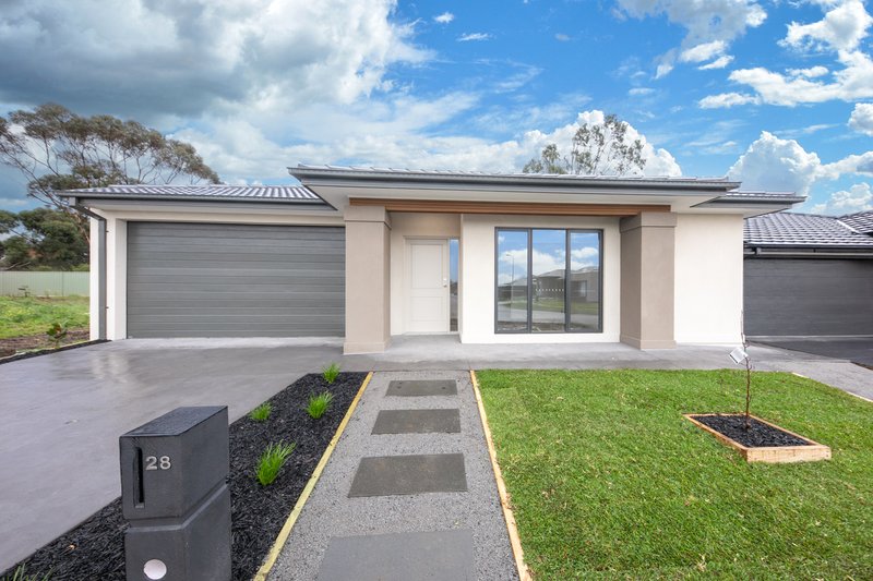 Photo - 28 Runnel Street, Sunbury VIC 3429 - Image 1