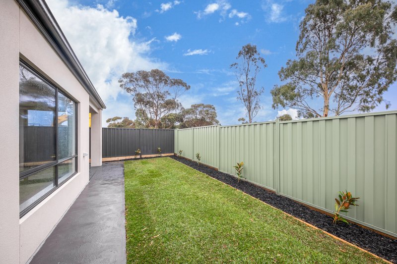 Photo - 28 Runnel Street, Sunbury VIC 3429 - Image 10