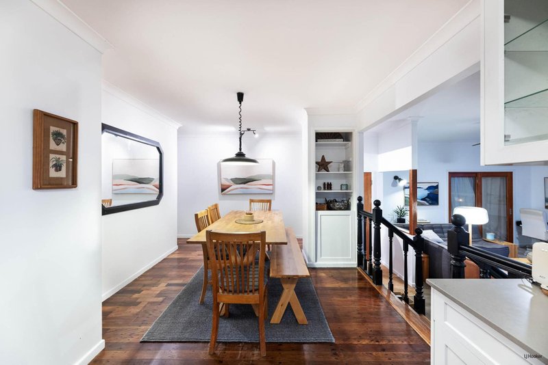 Photo - 28 Rutledge Street, Coolangatta QLD 4225 - Image 22